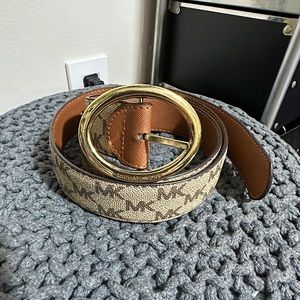 Michael Kors Belt (43 inches)
